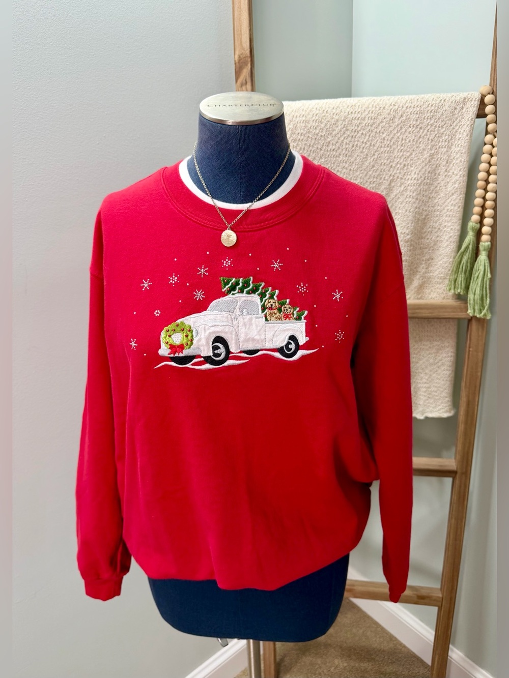 Morning Sun Red Puppy Vintage Christmas Truck Christmas Sweatshirt Size Large